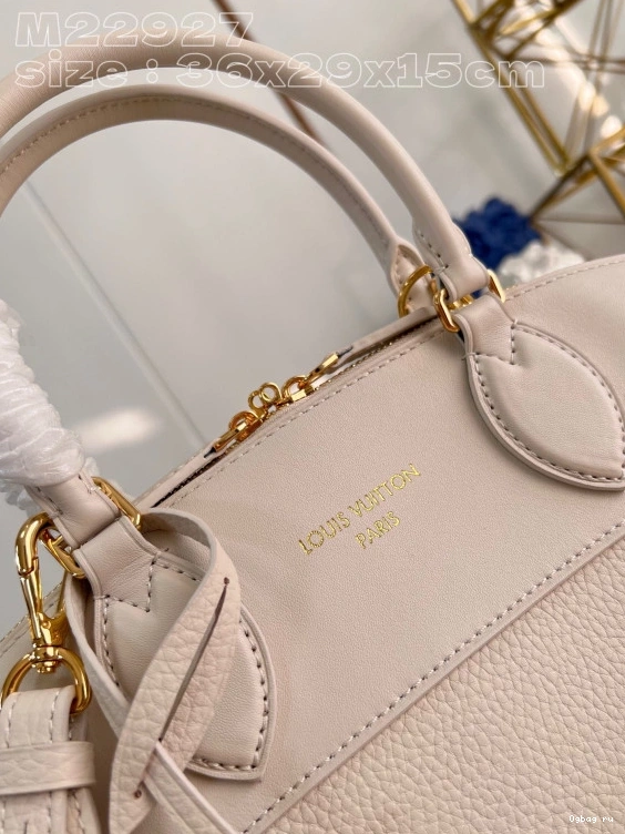 LOUIS LOCK VUITTON MM IT 0731
